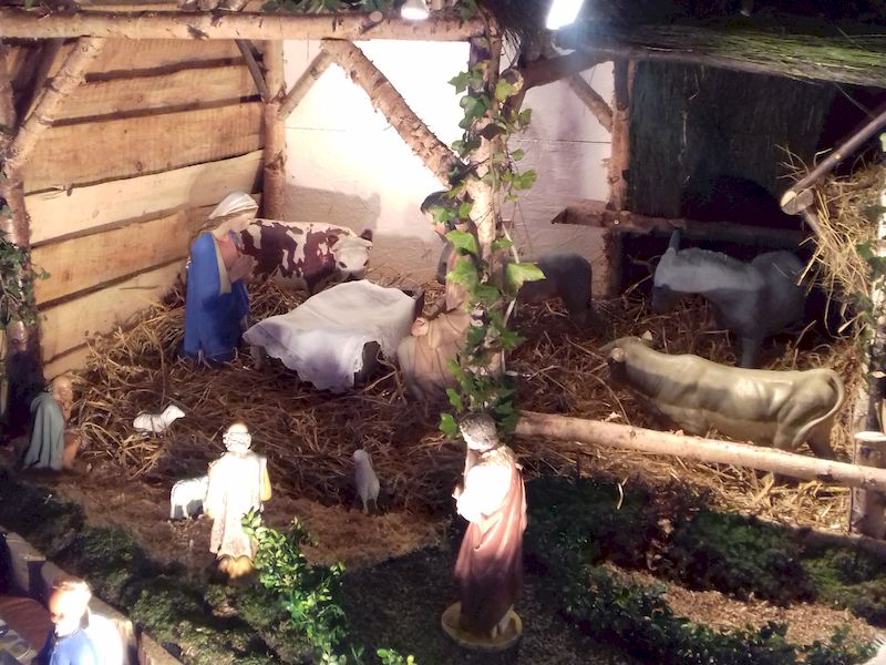 Exposition  de crèches