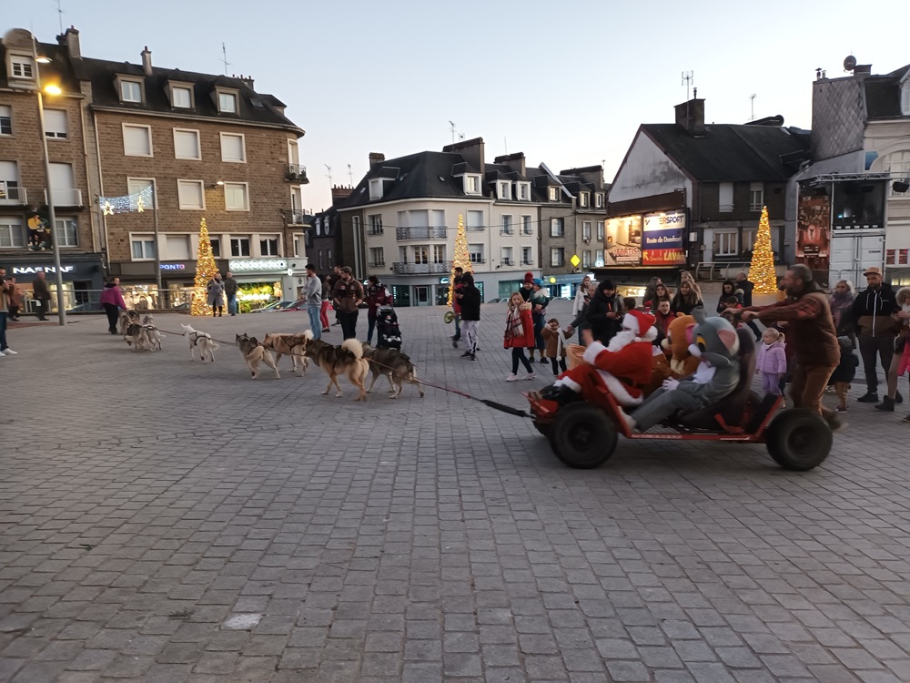 Arrivée du Père Noël sur son traineau