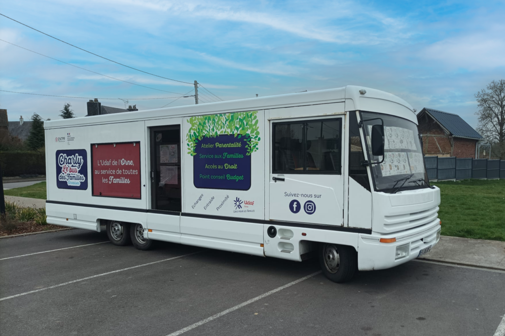 Le petit bus des familles ornaises