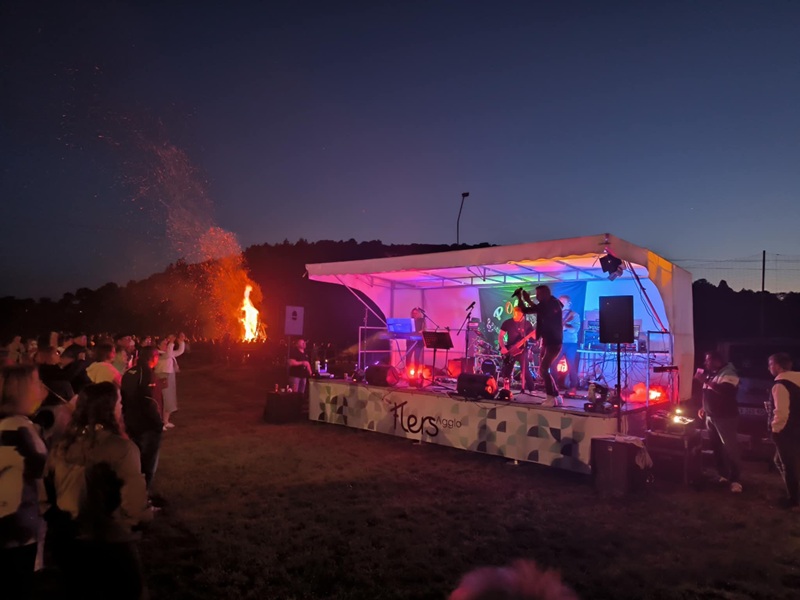 Feu de la Saint-Jean et concert de Pomello