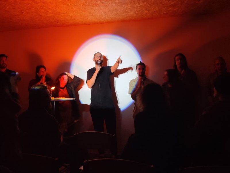Biblis en folie : spectacle de stand-up 